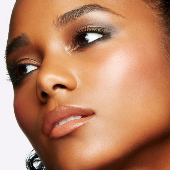 MAC Glow Play Blush | GRAND - Picture 9 of 12